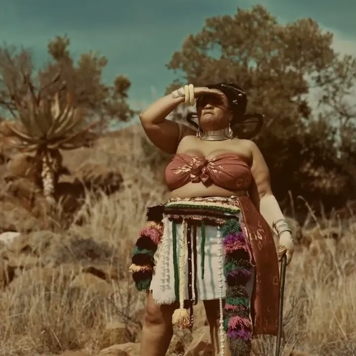 Nue_Sam – Umbhalo wothando .snippet. Ft. Shwi mantombazane, Siya Ntuli