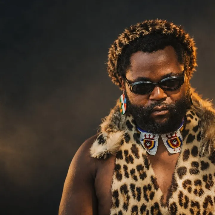 Sjava – Inhliziyo Imanxebanxeba (Music Video)
